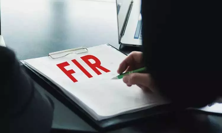 नियम-कानून तोड़ा पटवारी ने, कलेक्टर भी हैरान, दिए FIR के निर्देश